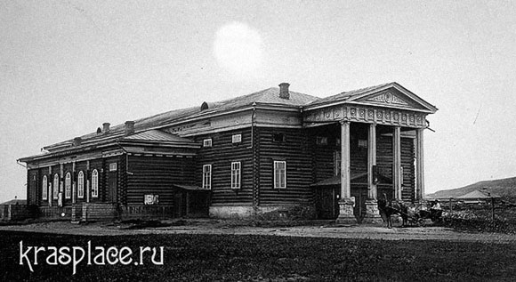 Первый красноярский театр был деревянный